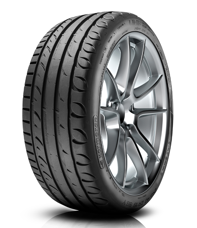 215/45 R17 91W UHP XL